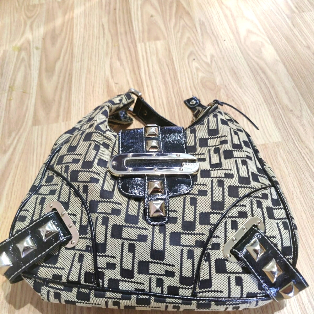 Guess bag